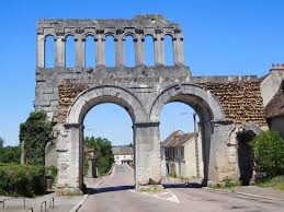 10 Meilleurs Hotels Proches Porte D Arroux Autun Sur Tripadvisor