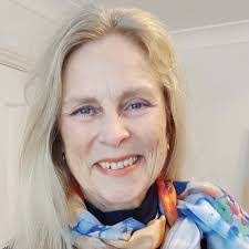 Deborah Kirk's Instagram, Twitter & Facebook