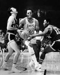 Elgin baylor, the los angeles lakers legend and hall of famer, has died of natural causes, the lakers said monday. Towb Aufcwlu5m