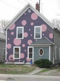 15 Houses Of Very Very Different Color Offbeat Home Life Polka Dots House Colors Purple Home