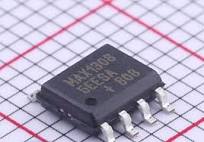 MAX13085EESA RS-485/RS-422 TRANSCEIVER IC