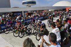 Incroyable ! Soler TRIOMPHE à La Vuelta ! Vingegaard Surpris ? - Imagen principal del artículo