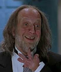 Just woke up, feelin dangerous. Dolly keep that sport