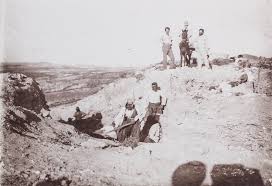 Re-framing Photography: The Shadows of the History of Archaeology