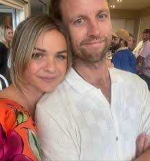 Maggie Kidd's Instagram, Twitter & Facebook