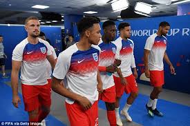 Dressed in a black tracksuit and white trainers, the liverpool. Private School At 13 England Star At 19 Alexander Arnold S Parents Drummed Education Into Him Daily Mail Online