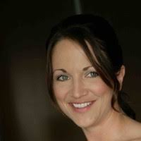 Michelle Stott's Instagram, Twitter & Facebook