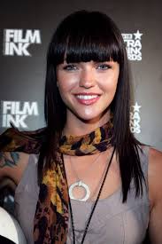 You Have To See These Throwback Photos Of Ruby Rose With Long Hair Ruby Rose Hair Ruby Rose Haircut Long Hair Styles