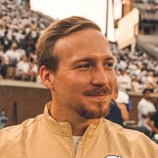 Chandler Knox Email & Phone Number