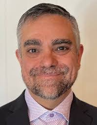 Robert Arnone's Instagram, Twitter & Facebook