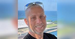 Jason Carns's Instagram, Twitter & Facebook