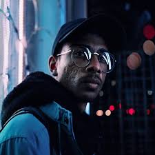 Daniel Schiffer】【中文字幕】8个低光视频提示工作！ft.JR Alli_哔哩哔哩_bilibili