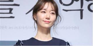 Kim was removed from the vehicle at around 5:07pm and taken to konkuk university medical center, where he died at the hospital at around 6:30pm. Allkpop On Twitter Lee Yoo Young Speaks About The Death Of Her Boyfriend Kim Joo Hyuk For The First Time Https T Co 7dir237lrz