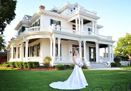 The Redding House Mississippi Wedding Wedding Venues Southern Style Wedding