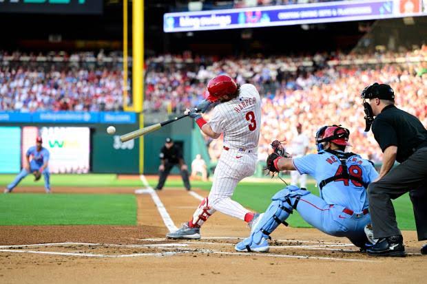 Phillies top Cardinals for 8th straight home win after Ranger Suárez exits  early