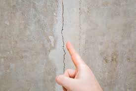 Professional stucco contractors who have a lot of experience in how to fix hairline cracks in stucco remove dirt and dust from the stucco wall before they begin filling in cracks. When Should You Repair Stucco Cracks The Truth Waypoint