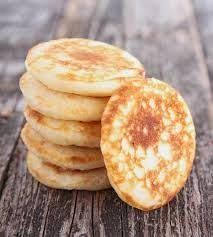 Recette Blinis Moelleux Prets En 5 Minutes En Video Recette Recette Blinis Recette Blinis Facile Recette