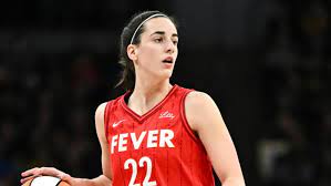 Quá khó, trời ơi!”: Caitlin Clark không thể chịu nổi trò hề Halloween của Tyrese Haliburton và phong cách Michael Jackson | của Hammad Momin | Medium