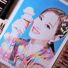 Darlene Vale's Instagram, Twitter & Facebook