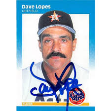 Davey Lopes autographed baseball card (Houston Astros SC) 1987 Fleer #62