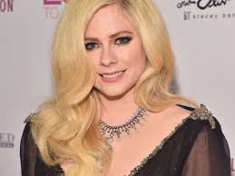 Avril lavigne makes tiktok debut with tony hawk. Avril Lavigne Made Her First Red Carpet Appearance Since 2015
