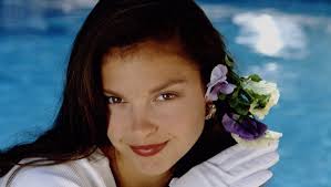 Ashley Judd Young: Photos of Her From Then & Now