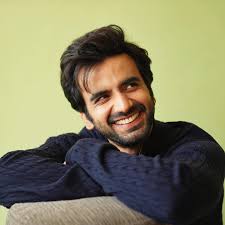 Picture 1 or 2 for my Profile picture. ? . . . #picoftheday  #pictureoftheday #love #bestoftheday #perfect #chill #smile #dontsmile  #photooftheday #ayushmehra