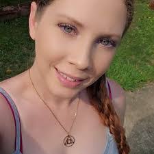 Victoria Ching's Instagram, Twitter & Facebook