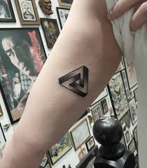 96 getting smart with three triangle tattoo meaning symbols. 41 Triangle Tattoos For Women That Are Super Inspiring