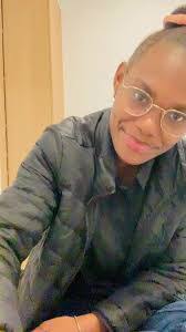 Sheila Goad's Instagram, Twitter & Facebook