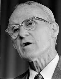 Daniel Braddock's Instagram, Twitter & Facebook