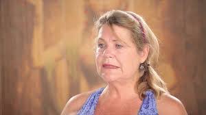 Nina Boswell's Instagram, Twitter & Facebook