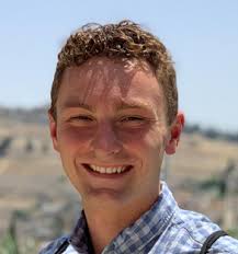 Career Advisor SCHOLARSHIP NEWS