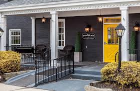 From the boutique hotel experience, the amazing service to the. Aurora Inn Hotel Event Center Aurora Oh Resort Reviews Resortsandlodges Com