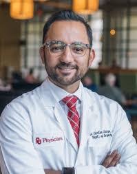 Carlos Claros's Instagram, Twitter & Facebook