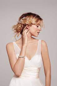 Bridal Lookbook Nordstrom Wedding Hair And Makeup V Neck Wedding Dress Wedding Hairstyles For Medium Hair