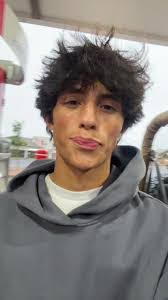 Amy Chaston's Instagram, Twitter & Facebook