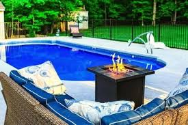 Small yards present challenges to homeowners who dream of installing a pool. 25 Small Inground Pool Ideas For All Budgets