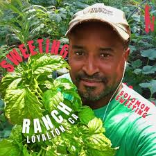 Mycology goddesses Jasmine Barber and Dennise Mofidi who are affectionately  known as the Spore Sistaz, switched from selling medicinal marijuana  products to tapping into the world of magical mushrooms. For them, fungi