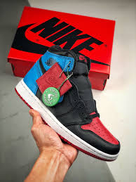 Jordan Air Jordan 1 Mid Black Green White Australia Nike Air Jordan 1 Retro High Og Unc To Chicago Cd0461 046 In 2020 Air Jordans Jordan 1 Retro High Jordans