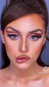 Morning Green Eyes 👀💚 #arianagrande #arianagrandeinspired #greeneyes...