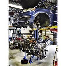 2007 Audi Q7 4 2l In For Engine Replacement From Warranty Company As Always We Can Handle All Your Insurance And Warranty Related Audi Audi Q7 Monster Trucks