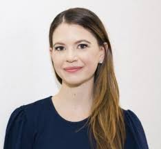 Ellen Rudolph's Instagram, Twitter & Facebook