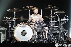 By alex ribchester drum fills, drum lessons, level 3 drum lessons, thursday drum lessons drum fills. Travis Barker Thinks Tom Delonge Should Man Up And Quit Blink 182 News Rock Sound Magazine