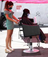 Offers world class beauty salon, hair stylists, hair salon in beverly hills and los angeles. Are Outdoor Salons Safe New Haircut Nail Laws In Ca