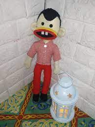 طريقه عمل بوجى من القماش in 2021 holiday decor decor home decor