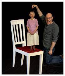 She is a fulltime student at the university of south dakota. A New Version Of The Beuchet Chair Illusion Semantic Scholar