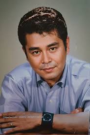 All about Dennis Padilla's personal life✨ Padilla has seven children. In  1990, Padilla separated from Monina Gatus, after having 2 children. Eldest,  Luis Emmanuel Gatus Baldivia finished Political Science and Government at