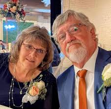 Clyde Vietnam widow buried her husband, but not his memory