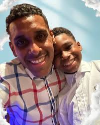 Annou ankouraje sa ki ap fè Bon travay nan peyi a! Konpliman a Bèl ekip sa  a ki te rive rasanble anpil Fon pou al ede Lopital Bernard Mevs  👏🏾👏🏾👏🏾👏🏾 Bravo @tjozenny @